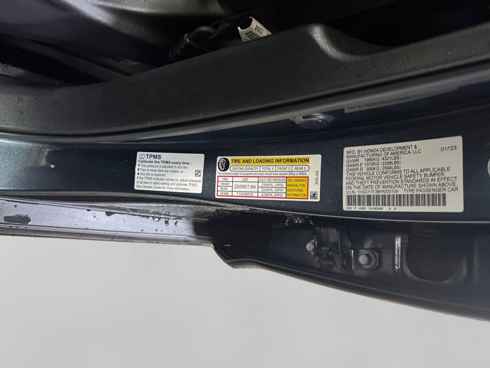 Used 2023 Meteorite Gray Metallic Honda EX image 25