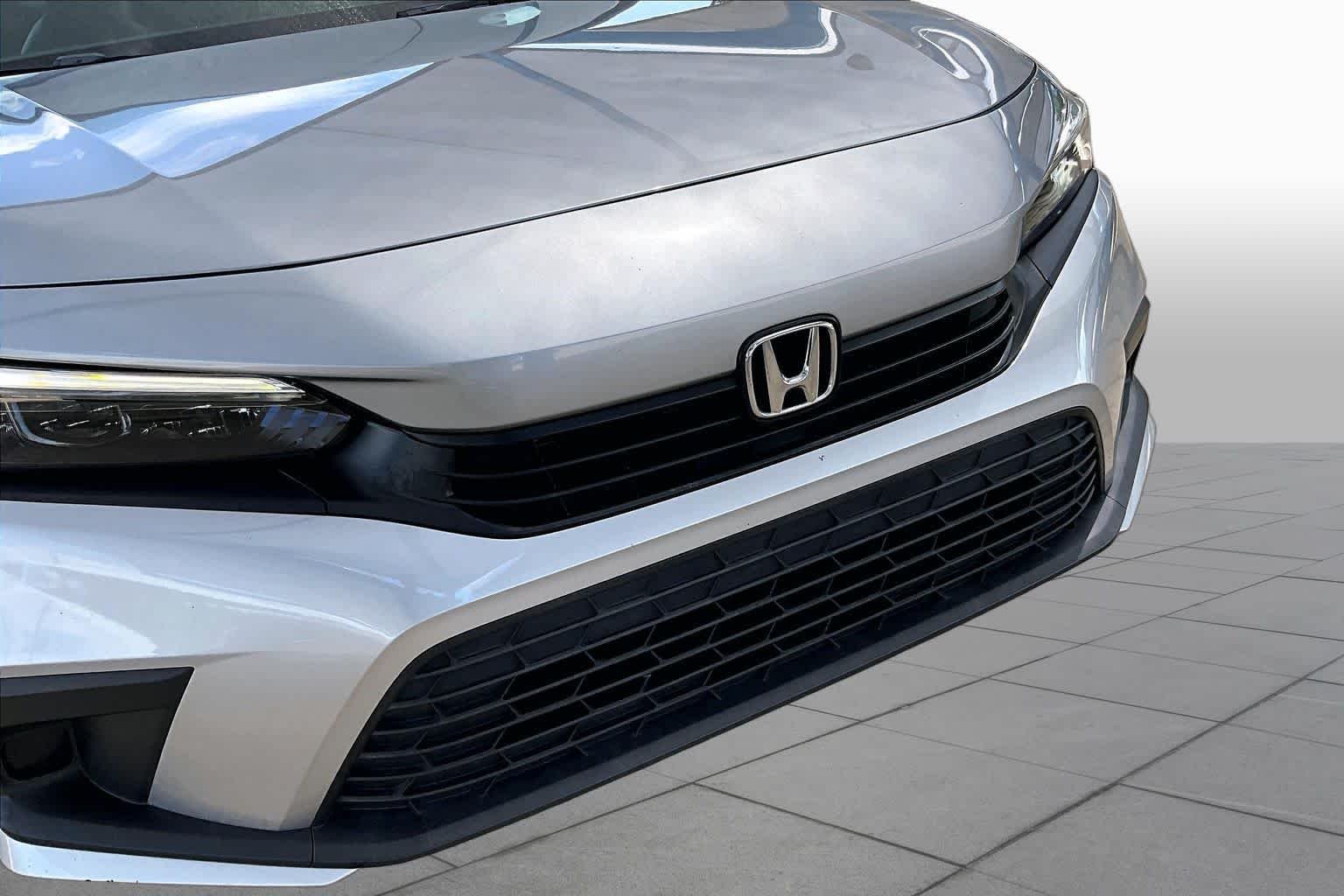 Certified Used 2024 Lunar Silver Metallic Honda Sport image 30