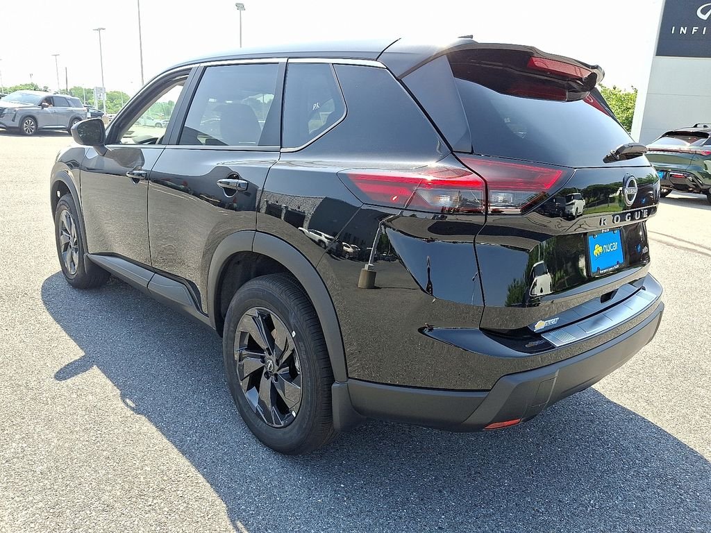 New 2026 Super Black Nissan SV image 3