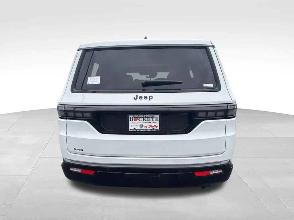New 2026 Bright White Clear-Coat Exterior Paint Jeep Grand Wagoneer image 4