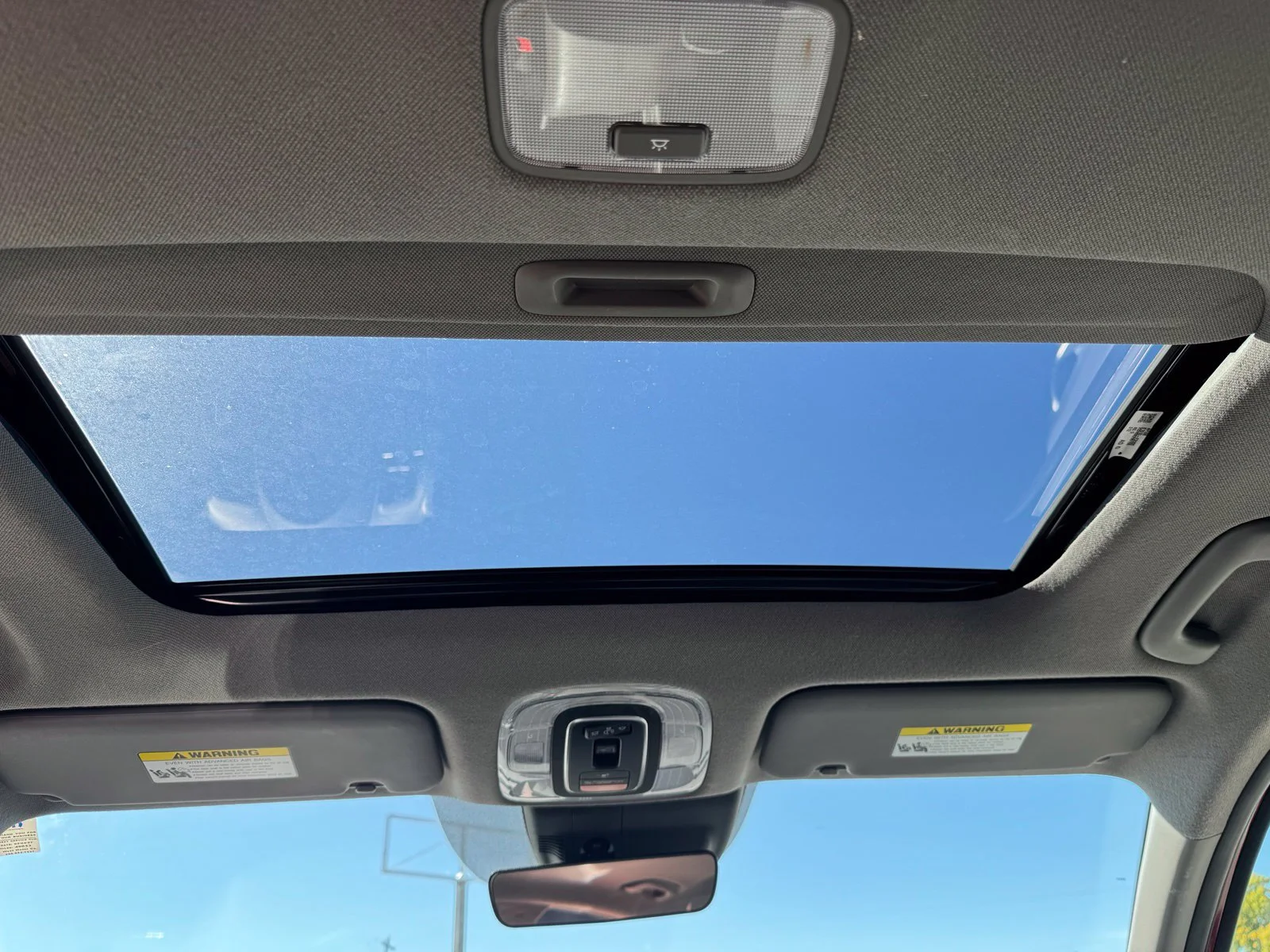 Used 2025 Red Hyundai SEL Convenience image 29