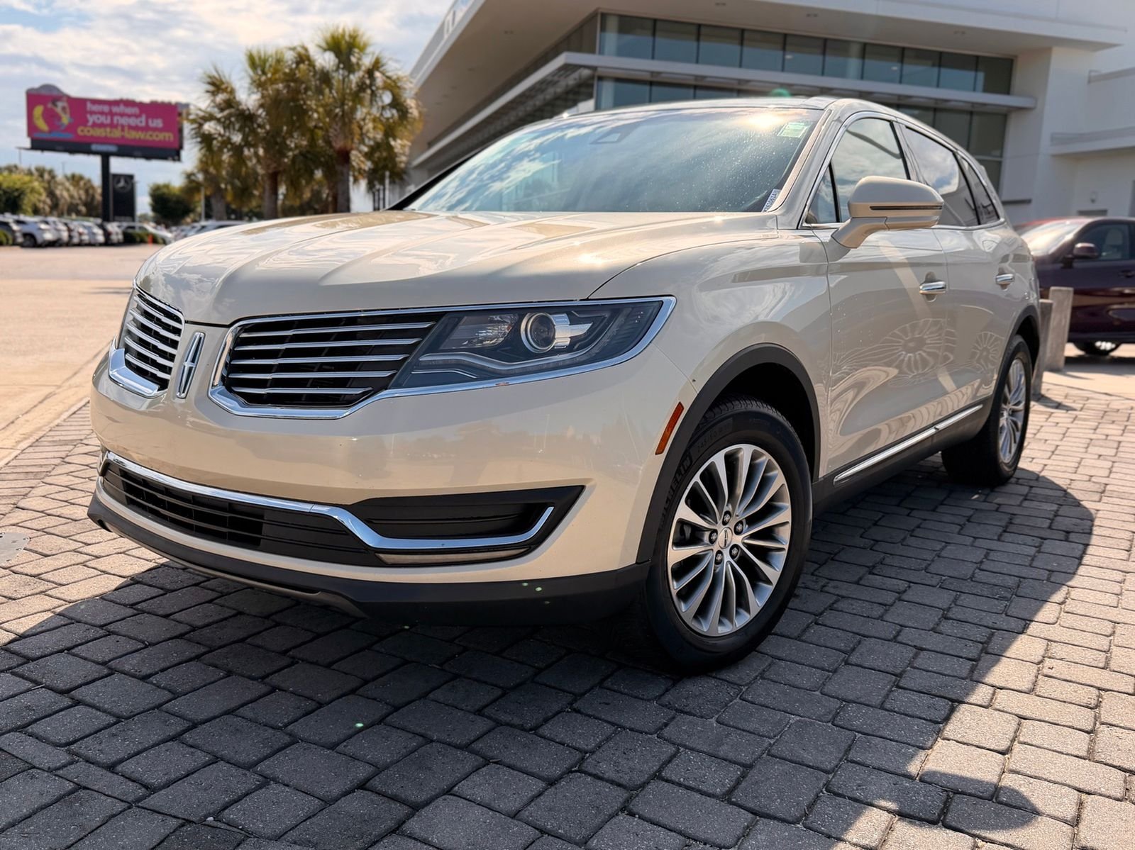 2016 Lincoln MKX Select AWD's photo