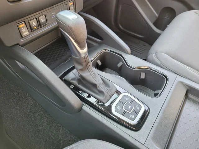 2026 Nissan Frontier SV - Photo 18
