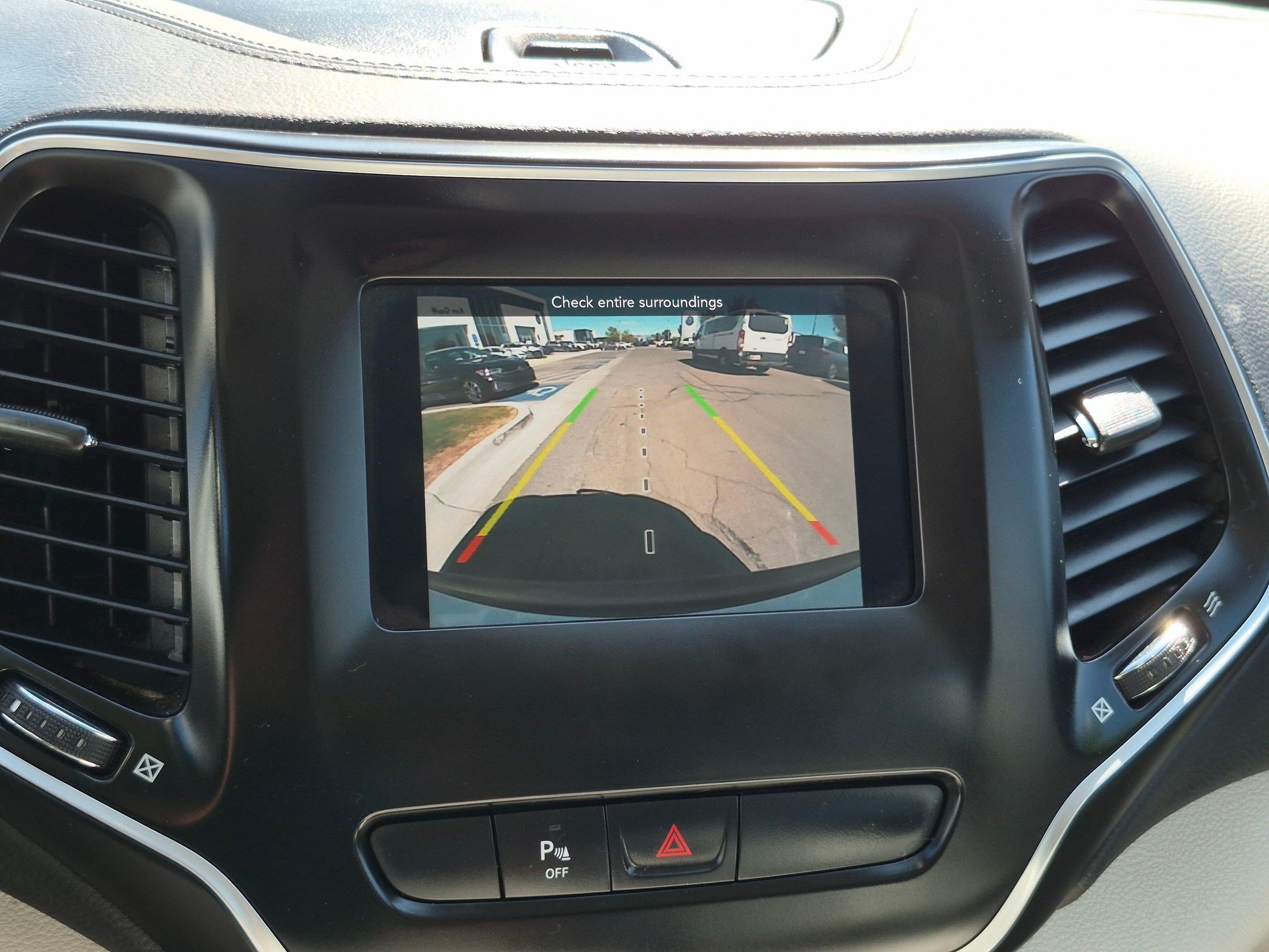 Used 2020 Bright White Clearcoat Jeep Latitude Plus image 22