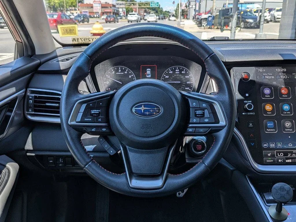 Used 2020 Red Subaru 2.5i Sport image 13