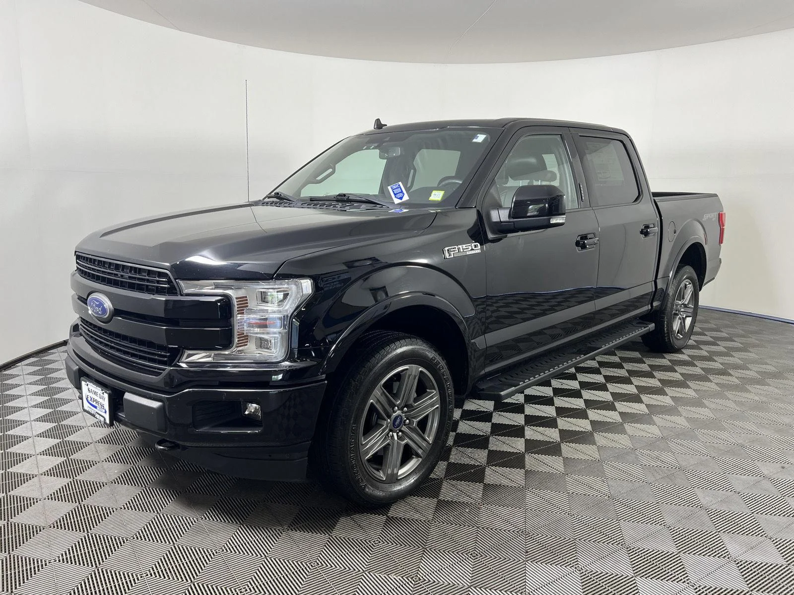 Used 2020 Agate Black Ford LARIAT image 7