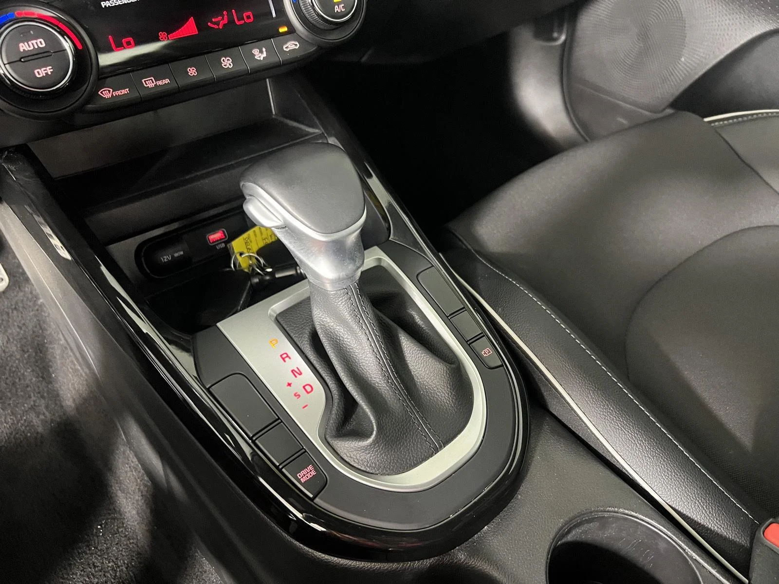 Used 2023 Gy Kia GT-Line image 18