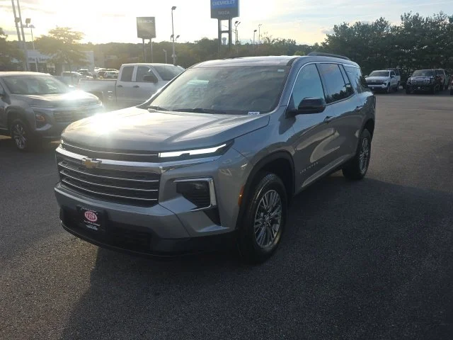 Used 2026 Gray Chevrolet LT image 6