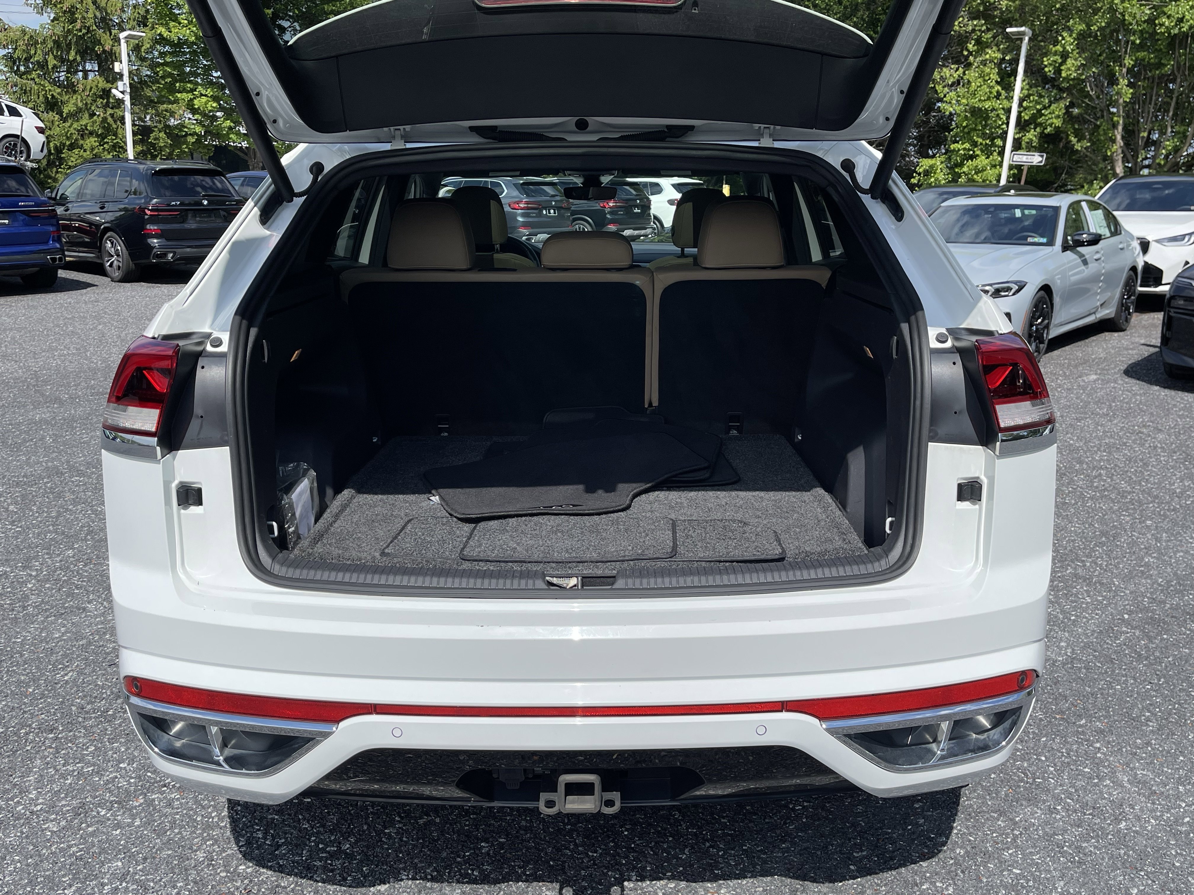 Used 2020 WHITE Volkswagen 3.6L V6 SEL R-Line image 8