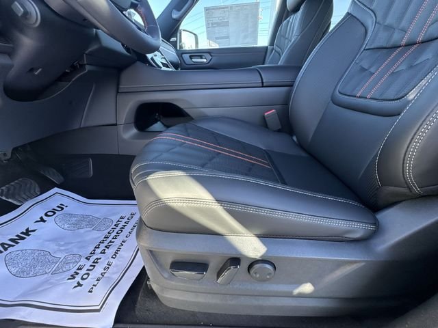 2026 Nissan Armada PRO-4X - Photo 12