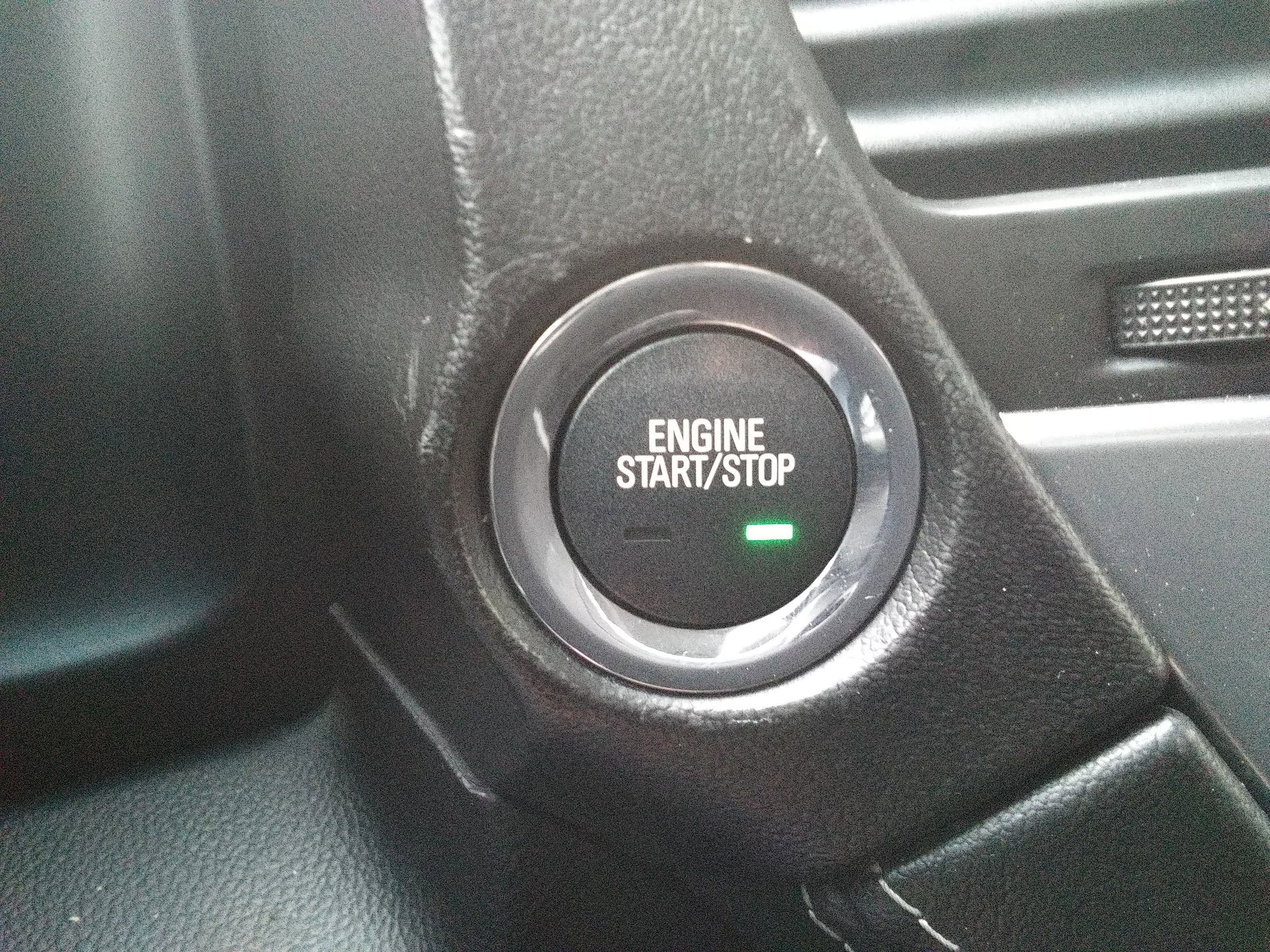 Used 2015 Black Chevrolet LT image 17