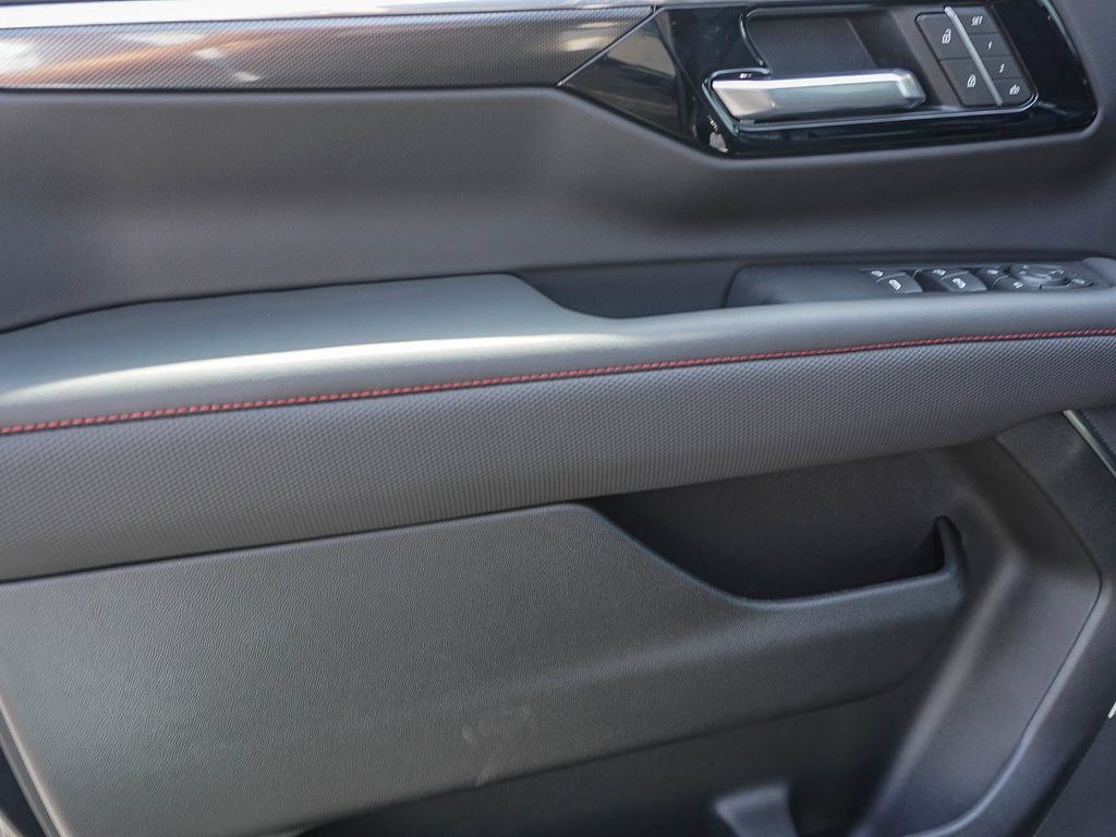 2026 Chevrolet Tahoe RST - Photo 18