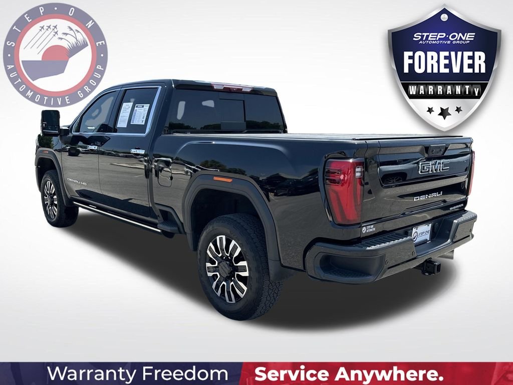 Used 2024 Black GMC Denali Ultimate image 4