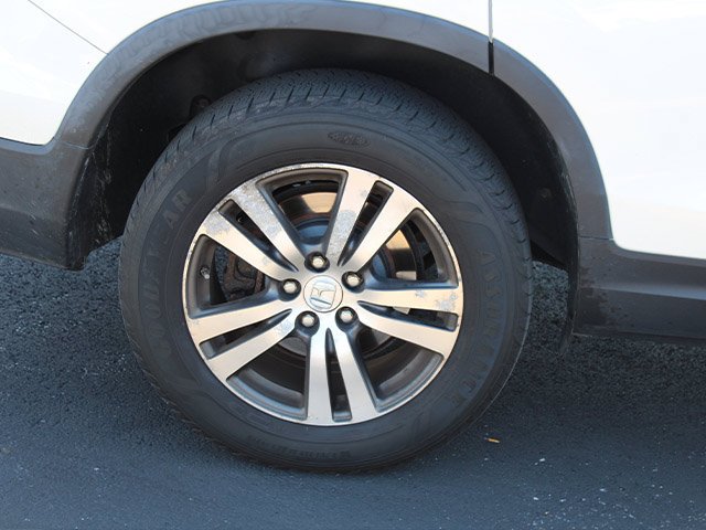 Used 2017 White Honda EX-L image 8