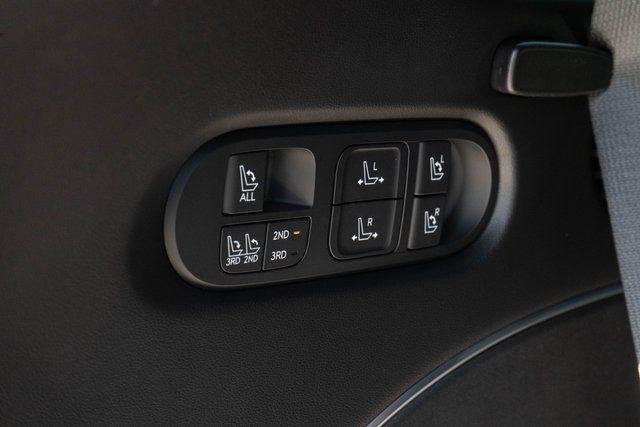 New 2026 White Hyundai Calligraphy FWD image 16