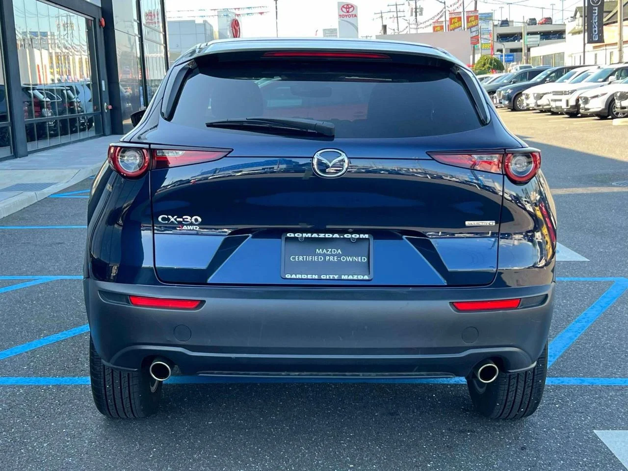 Used 2021 Deep Crystal Blue Mica Mazda Preferred image 7