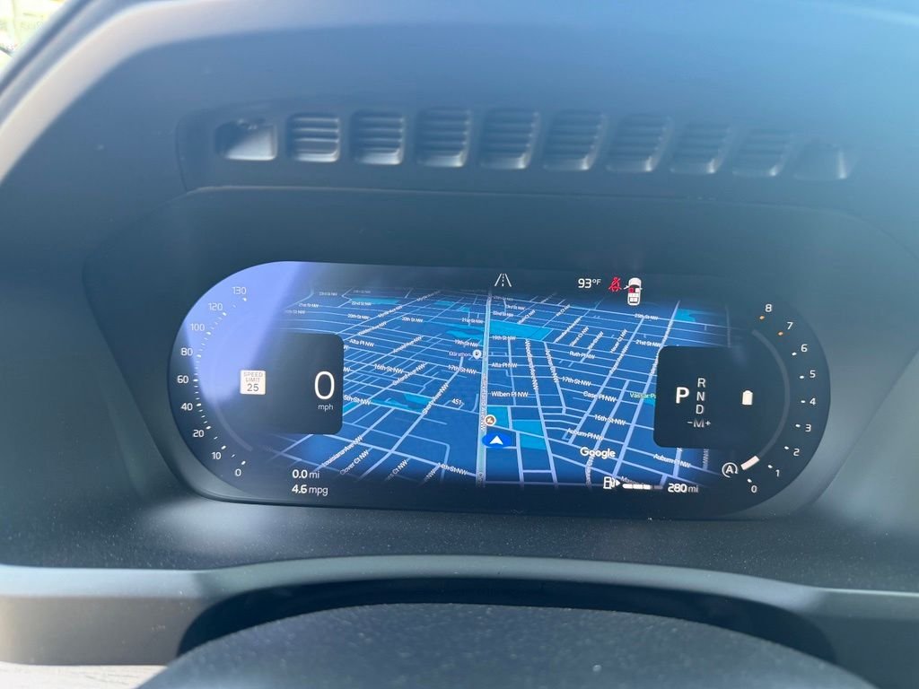 2026 Volvo XC90 Plus - Photo 13