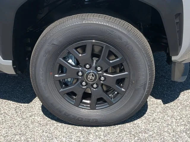 New 2026 Cutting Edge Toyota SR5 image 11