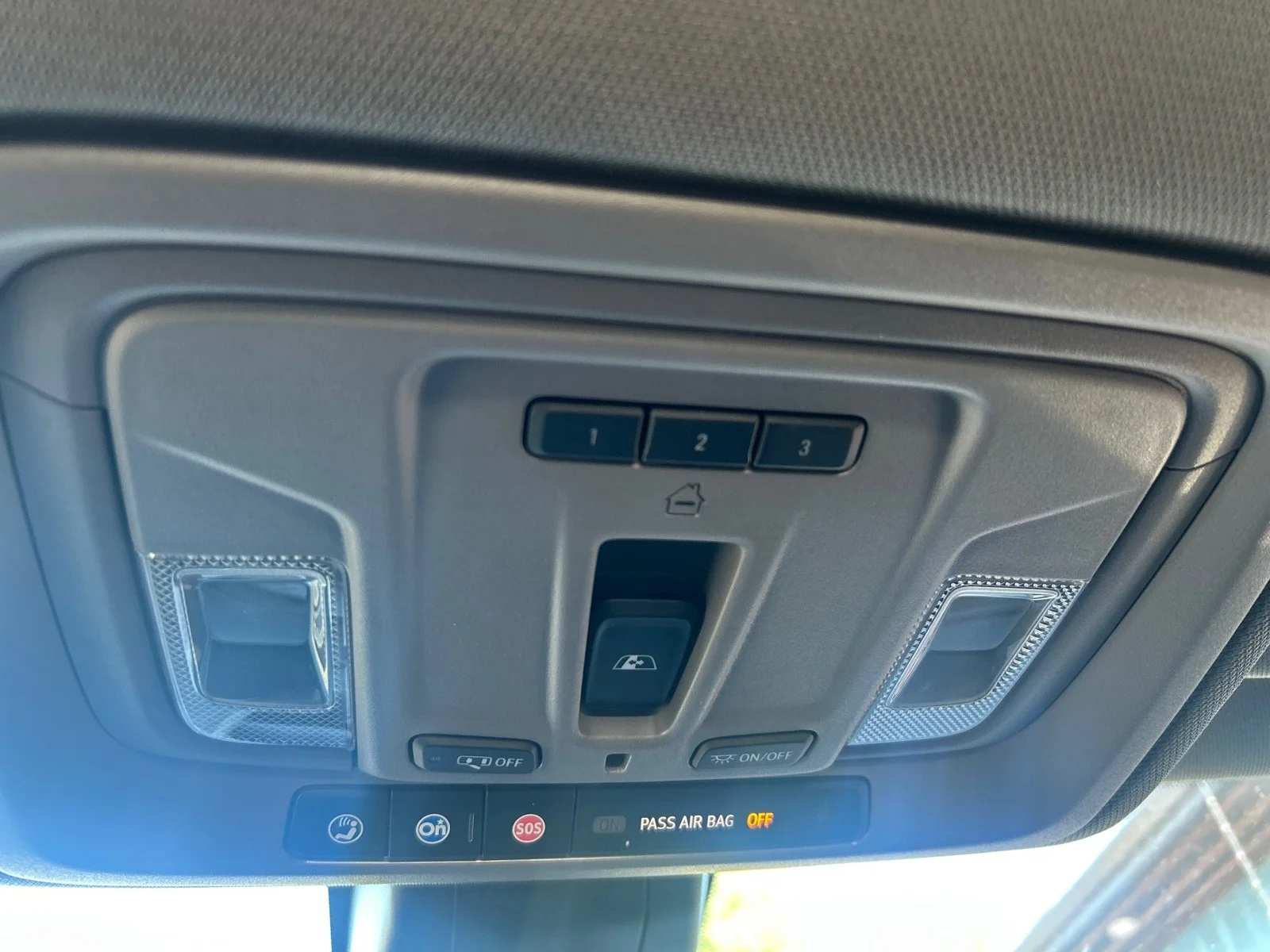 Used 2020 Gray GMC Denali image 21