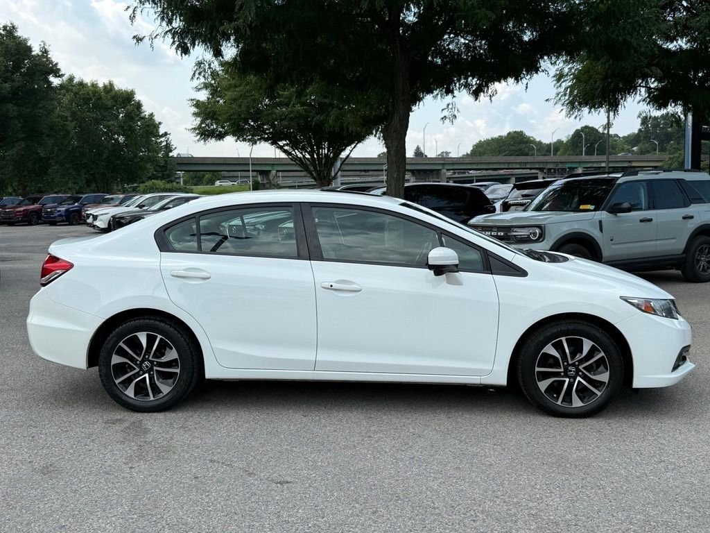 Used 2015 Taffeta White Honda EX image 11