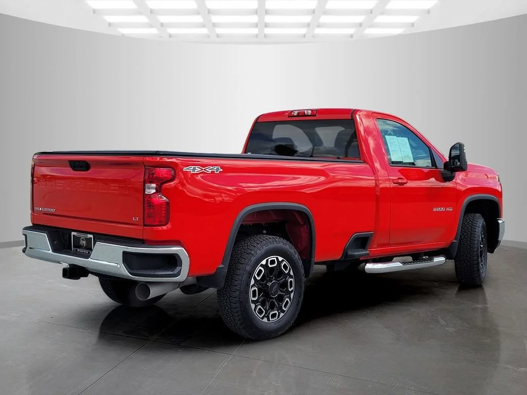 2025 Chevrolet Silverado 3500HD LT - Photo 5