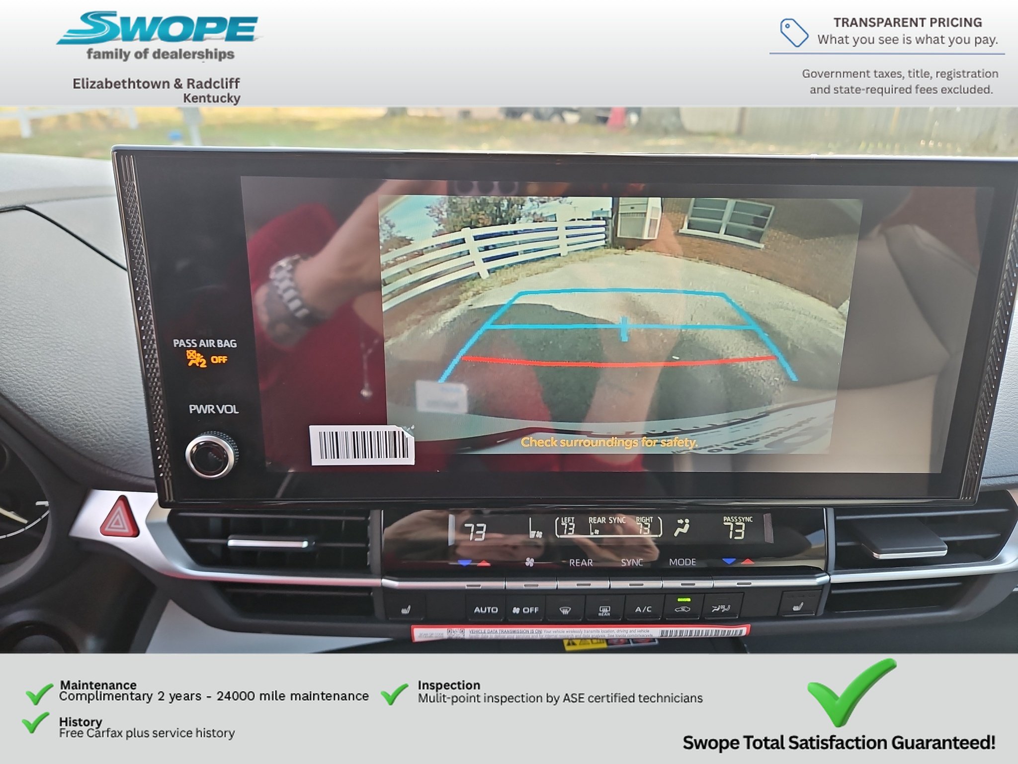 Used 2026 Wind Chill Pearl Toyota XLE image 33