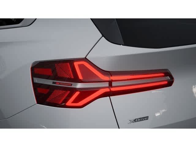 New 2026 Alpine White BMW 30 xDrive image 8