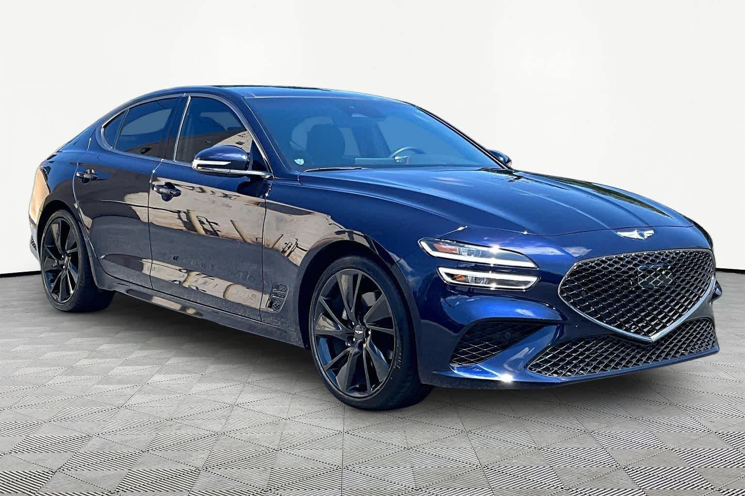 Used 2023 Capri Blue Genesis 2.0T image 3
