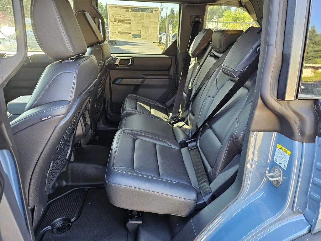 New 2025 Azure Gray Metallic Tri-Coat Ford Badlands® image 16