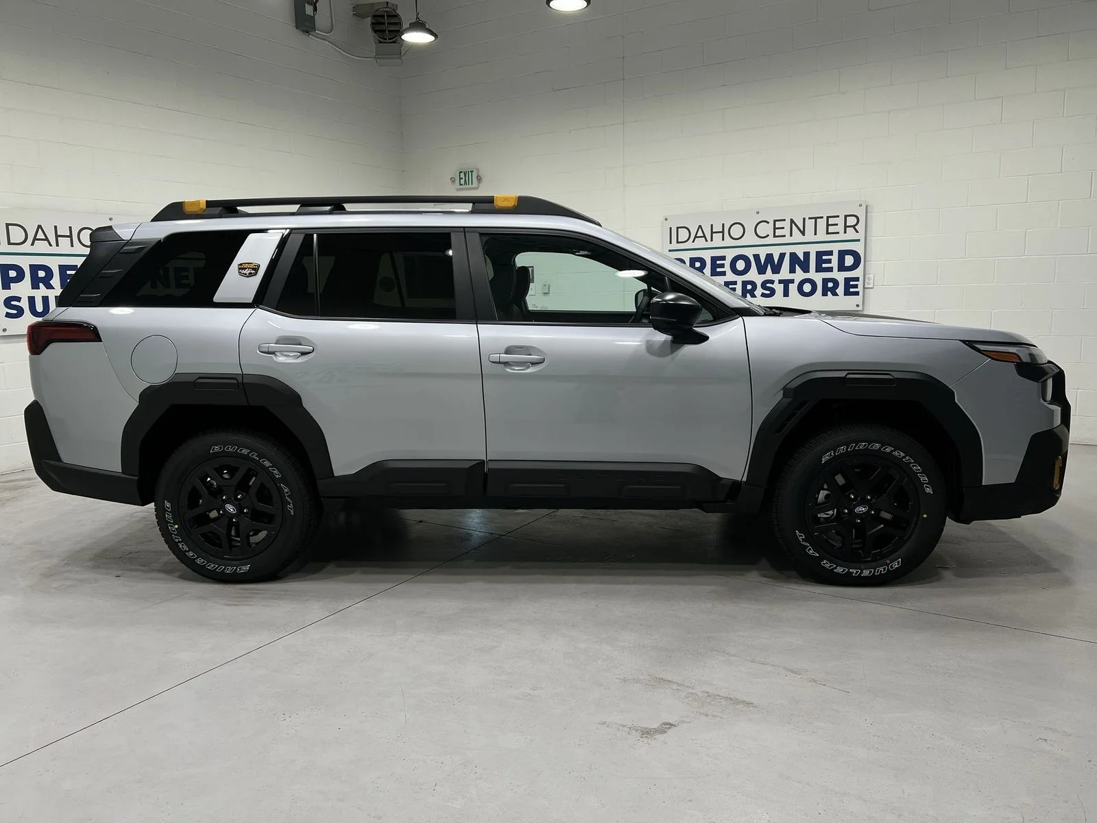 New 2026 ICE SILVER METALLIC Subaru Wilderness image 9