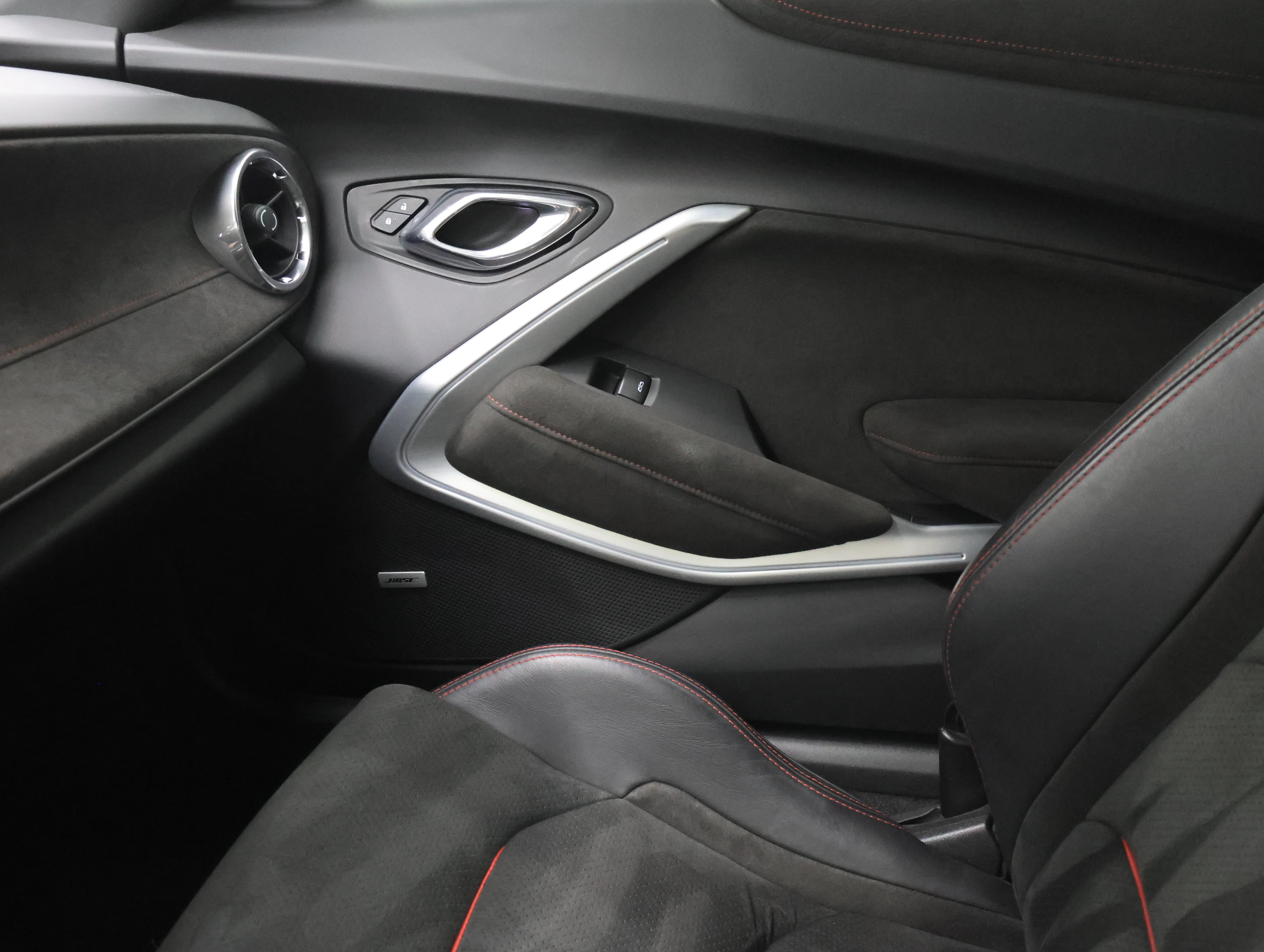 Used 2017 Nightfall Gray Metallic Chevrolet ZL1 image 13