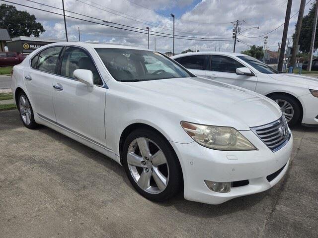 Used 2010 Starfire Pearl Lexus  image 3