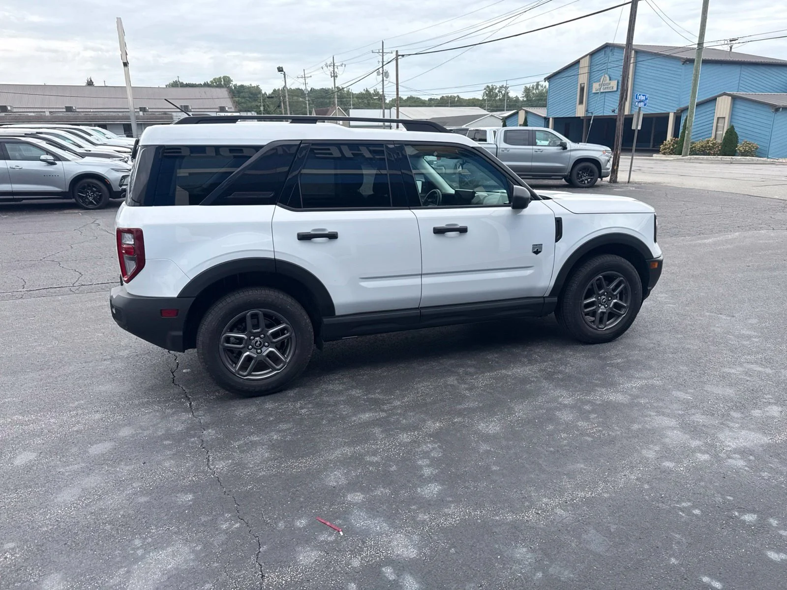 Used 2025 White Ford Big Bend image 9