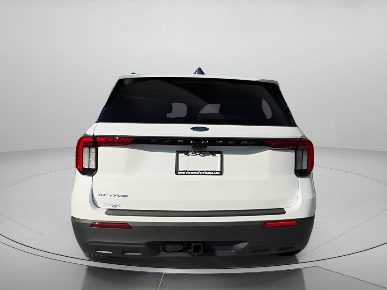 New 2026 Star White Metallic Tri-Coat Ford Active image 22