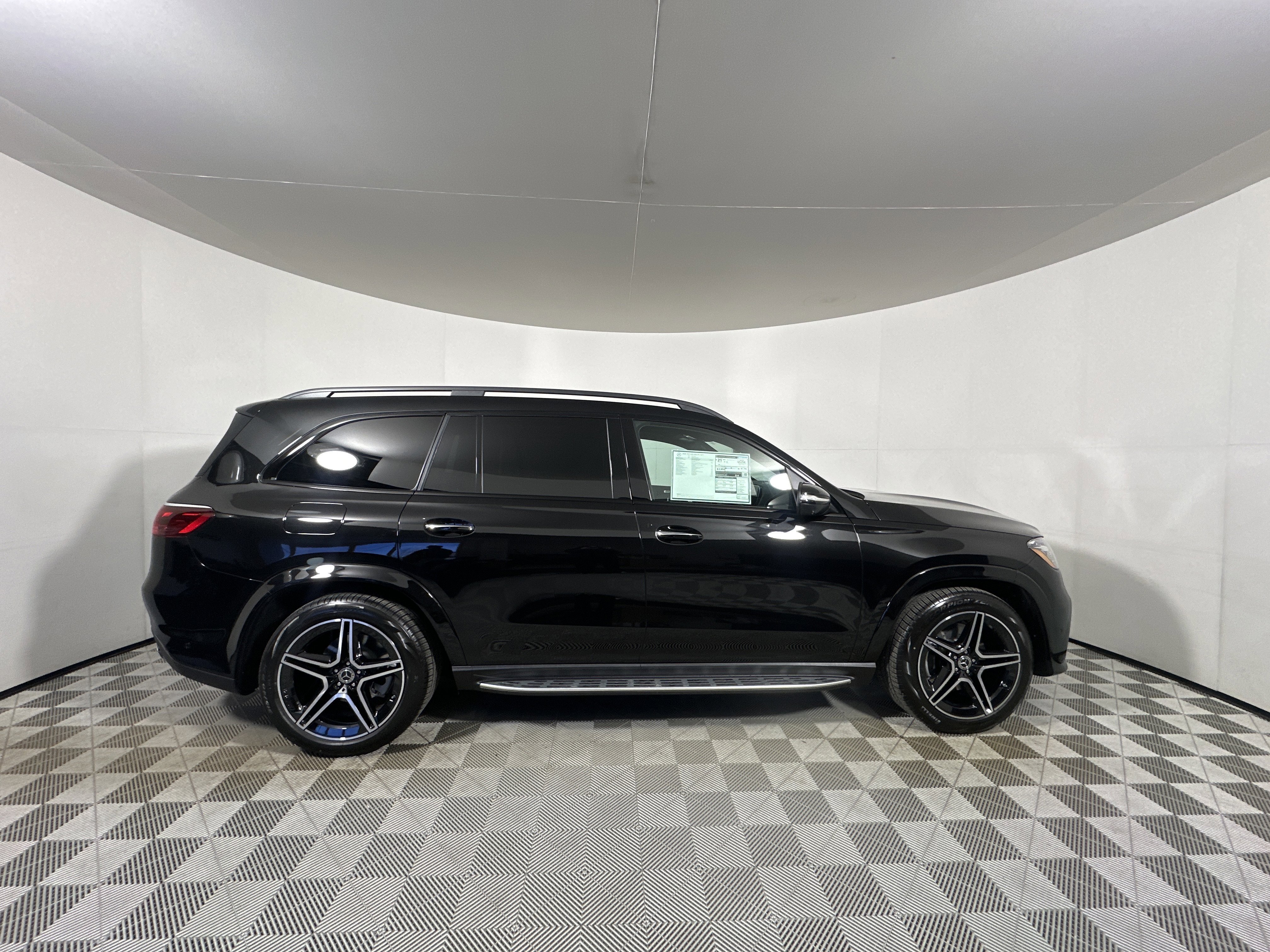 New 2026 Obsidian Black Metallic Mercedes-Benz GLS 450 image 37