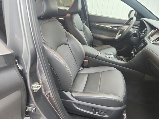 Used 2025 Gray INFINITI ESSENTIAL image 37