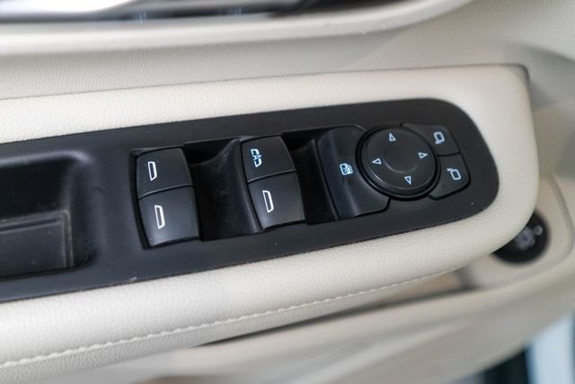 Used 2019 White GMC Denali image 20