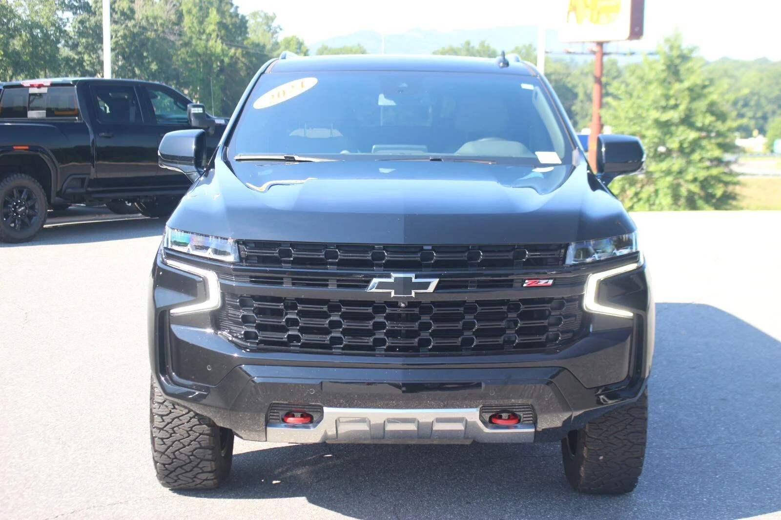 Used 2024 Black Chevrolet Z71 image 2