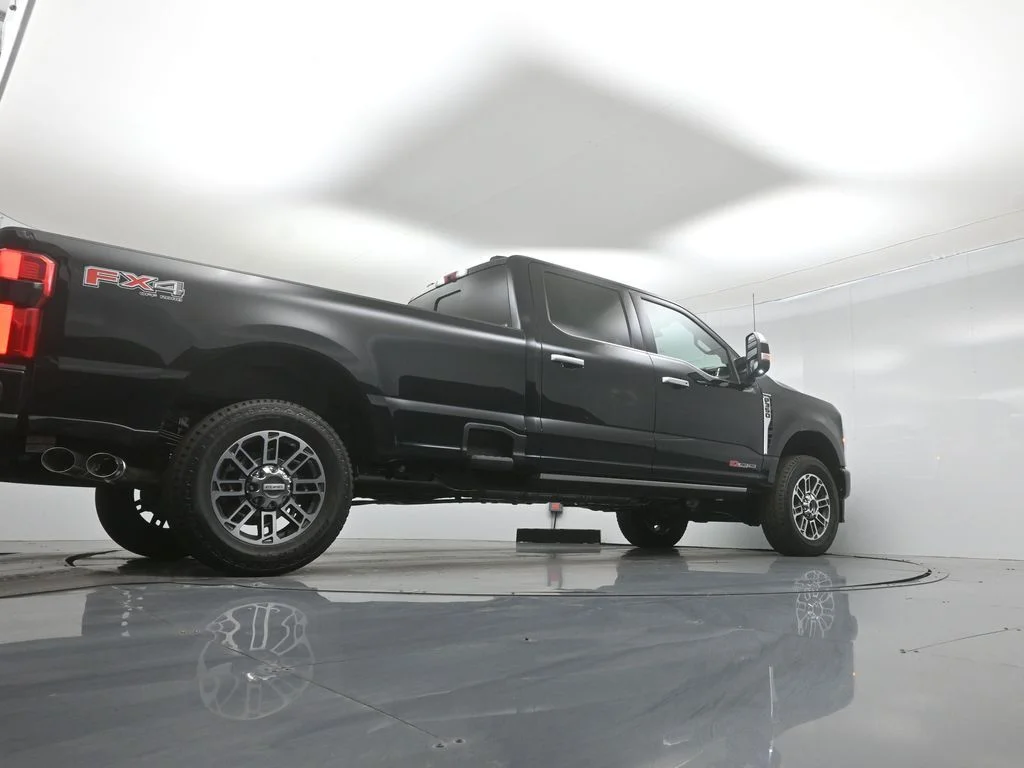New 2026 Agate Black Metallic Ford Platinum image 49