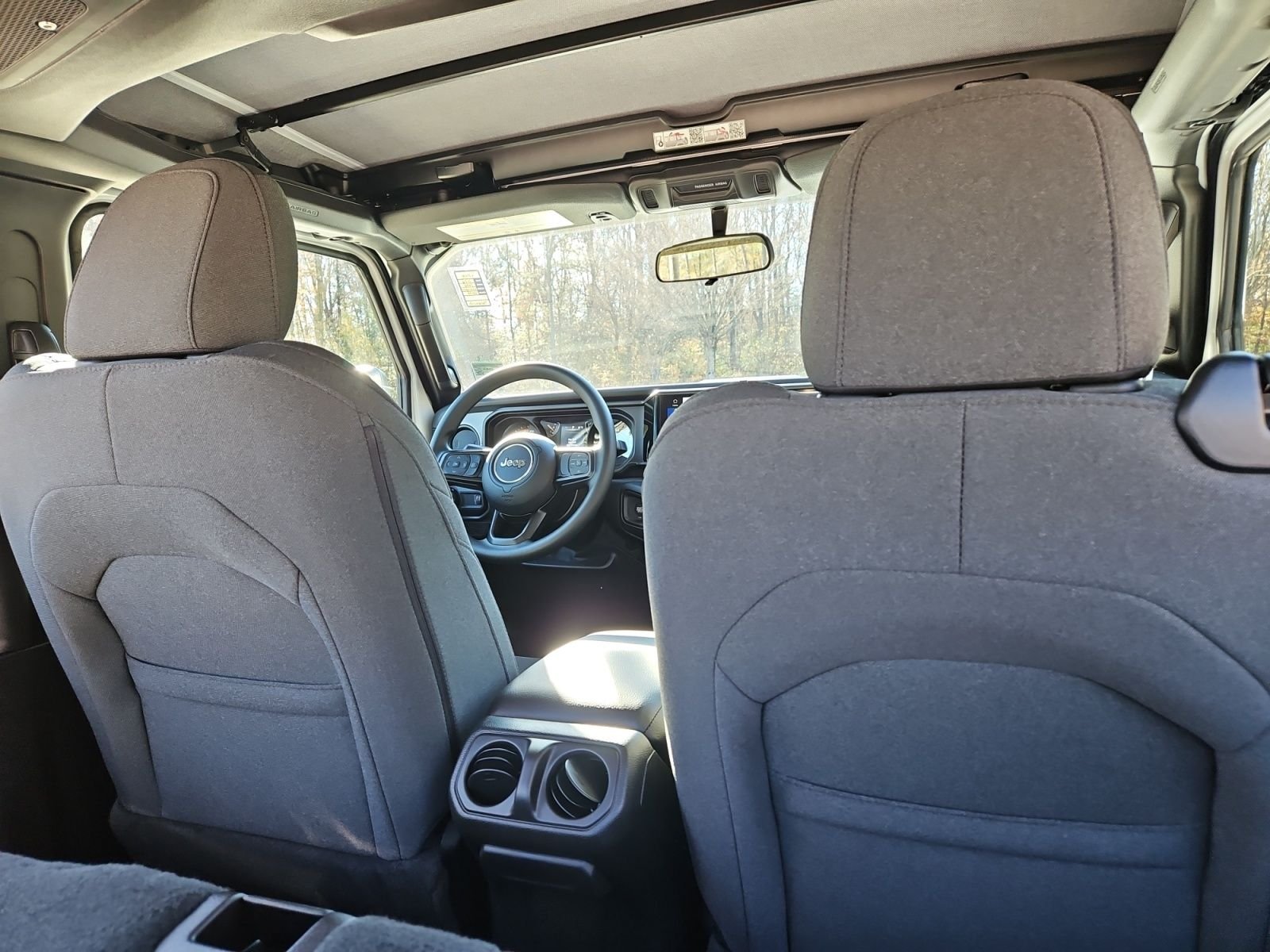 New 2026 Bright White Clear-Coat Exterior Paint Jeep Sport image 19