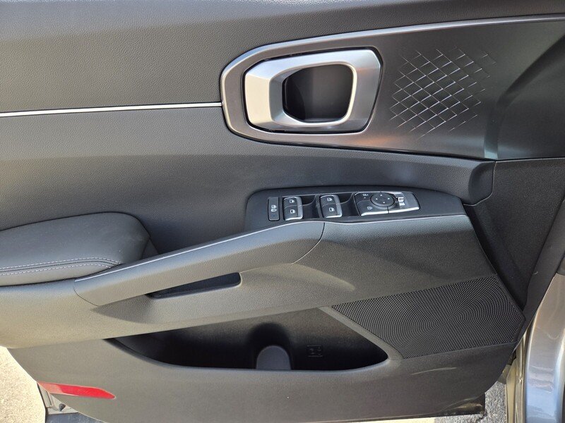 New 2026 Steel Gray Kia EX image 10