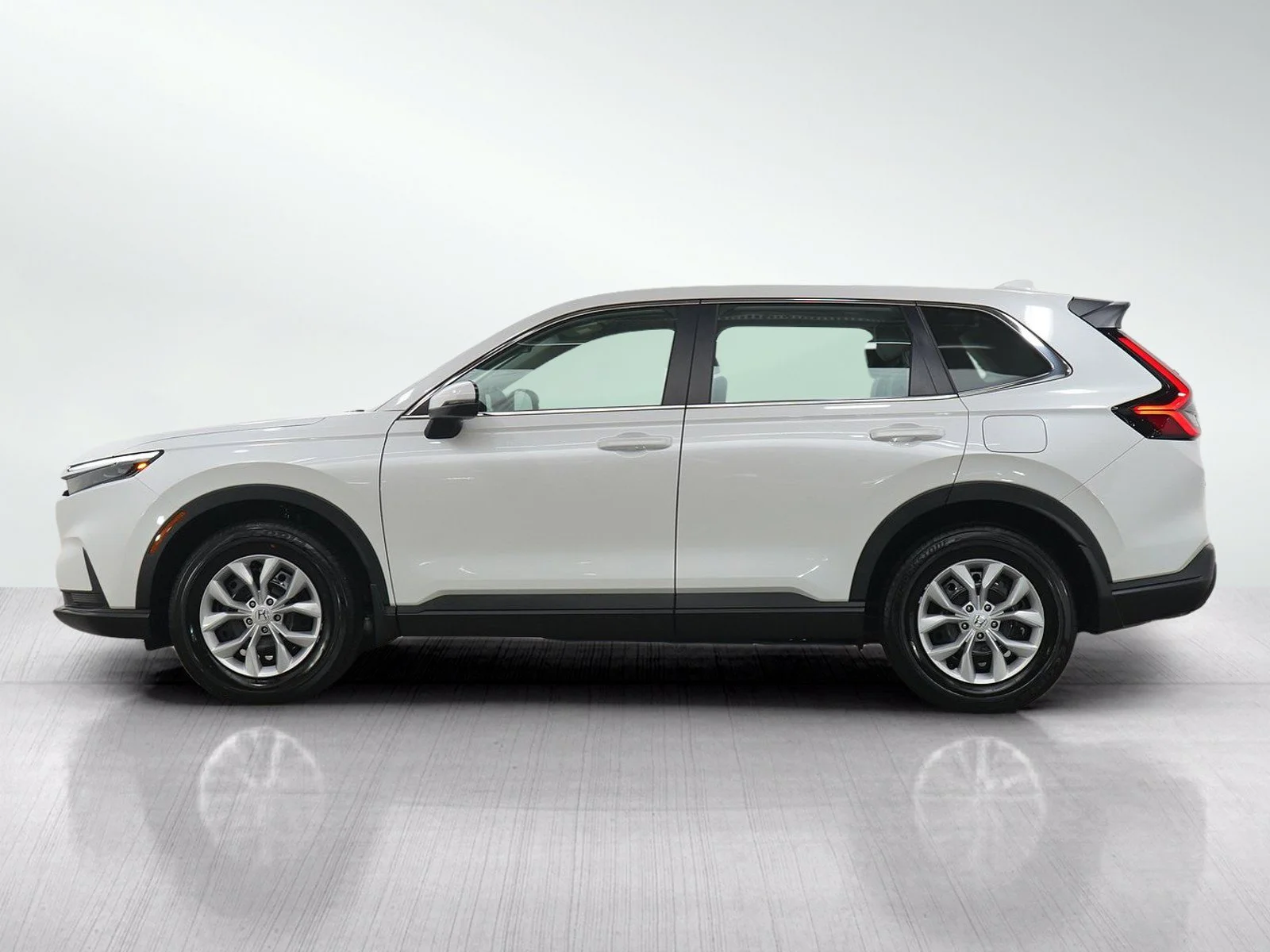 Used 2024 Honda CR-V LX with VIN 7FARS4H22RE010479 for sale in Burnsville, Minnesota