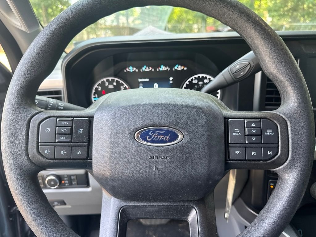 Used 2024 Gray Ford XLT image 13