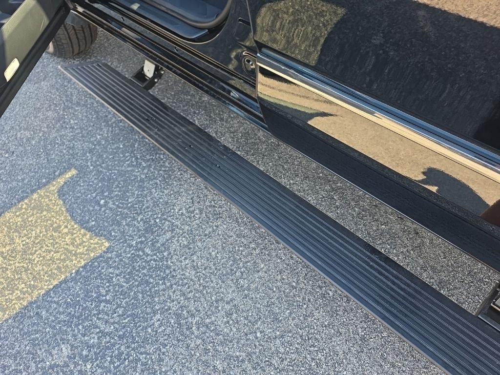 New 2026 Midnight Black Metallic Toyota Platinum image 9