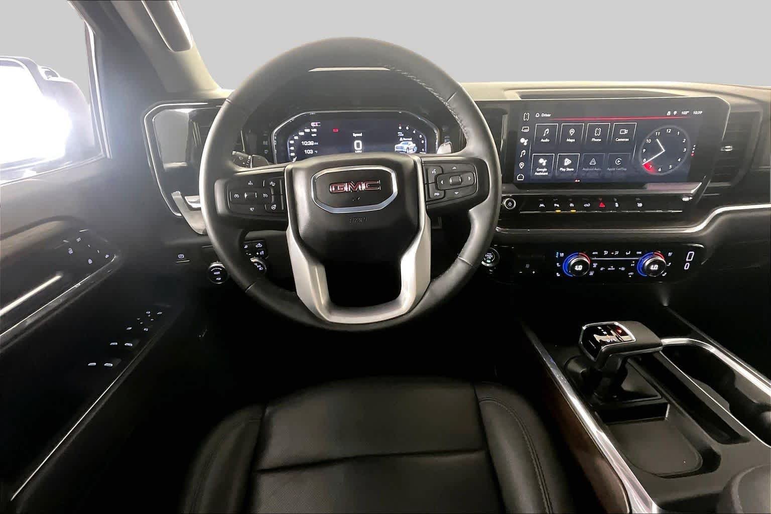 Used 2024 White Frost Tricoat GMC SLT image 6