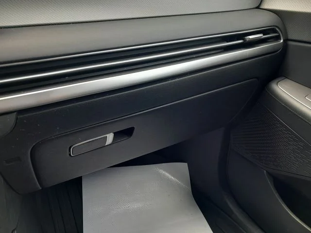 Used 2025 Gray Hyundai SE image 30