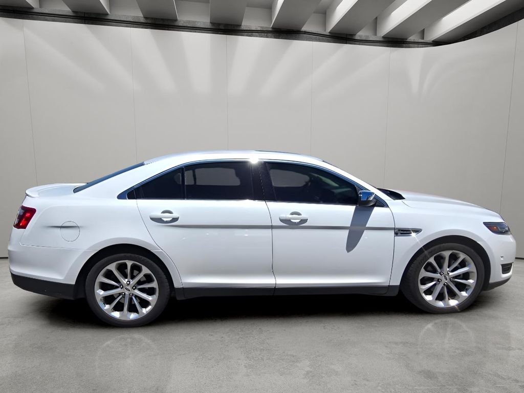 Used 2016 White Platinum Metallic Tri-Coat Ford Limited image 11