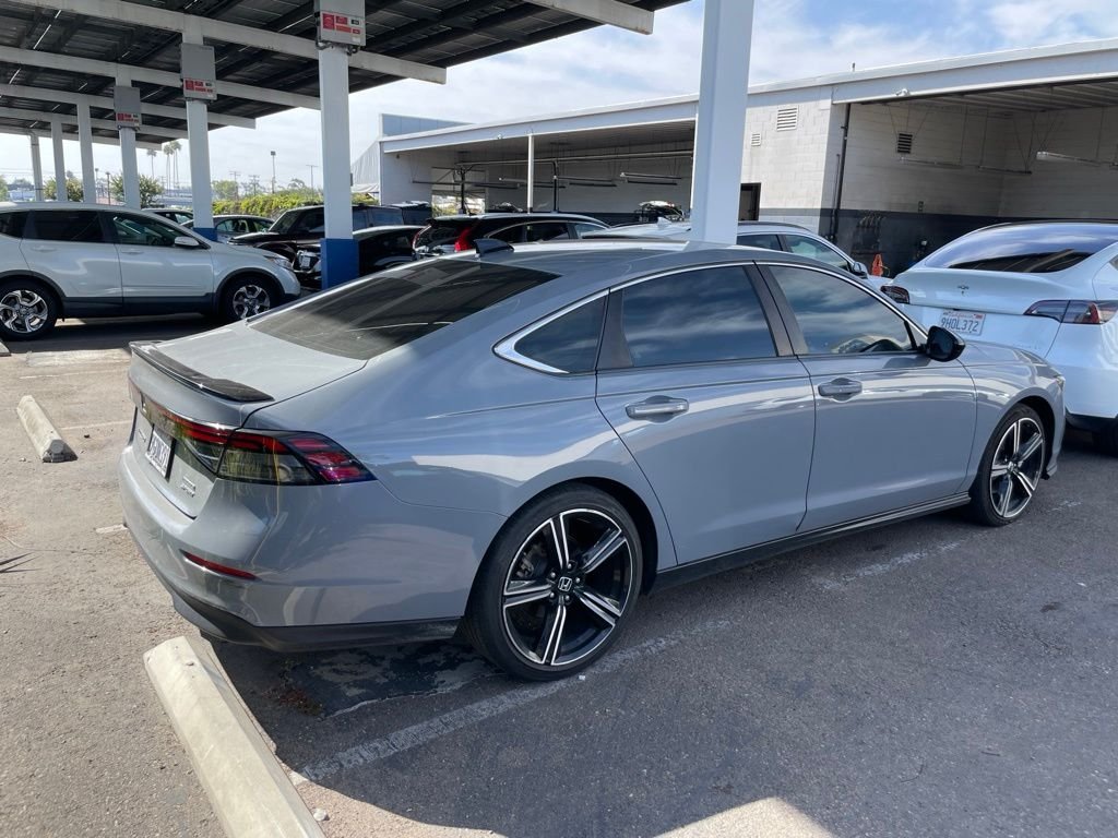 Used 2023  Honda Sport image 16