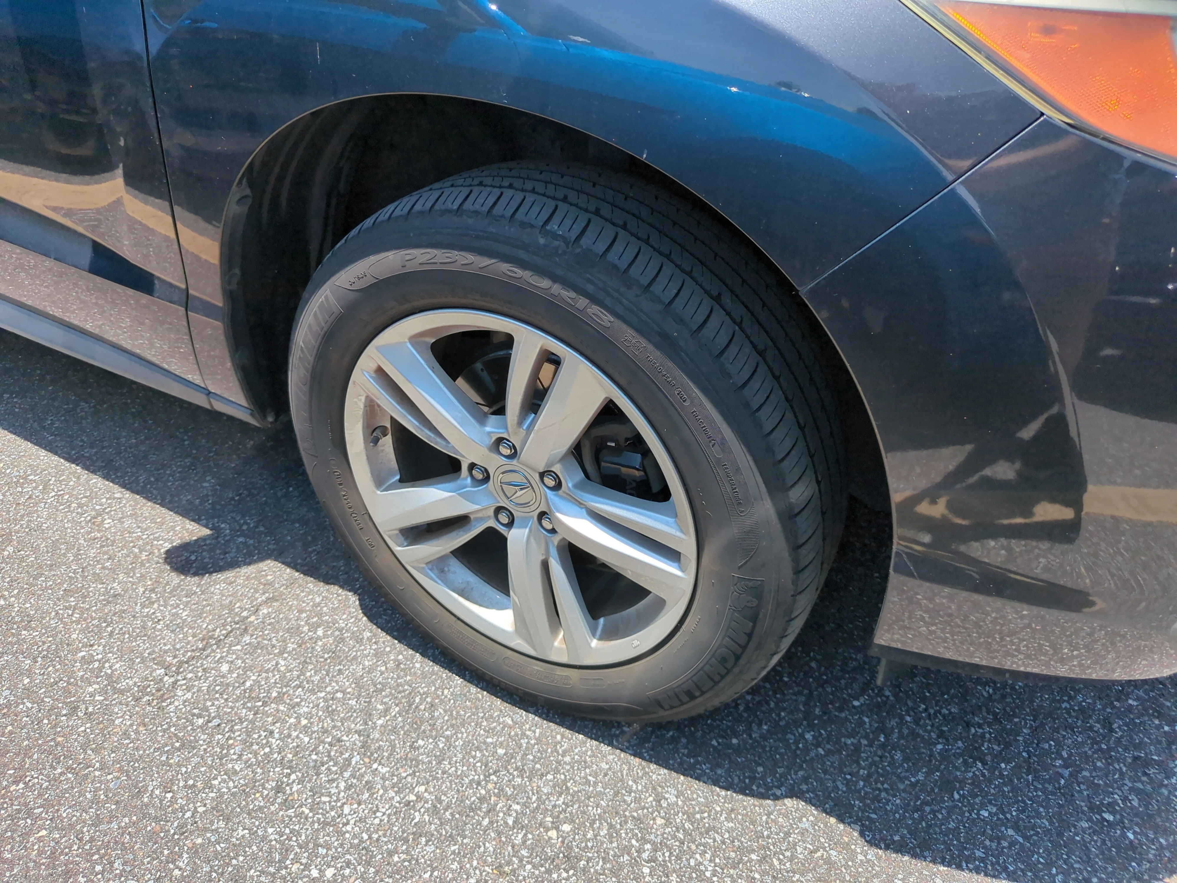 Used 2014  Acura Tech Pkg image 3