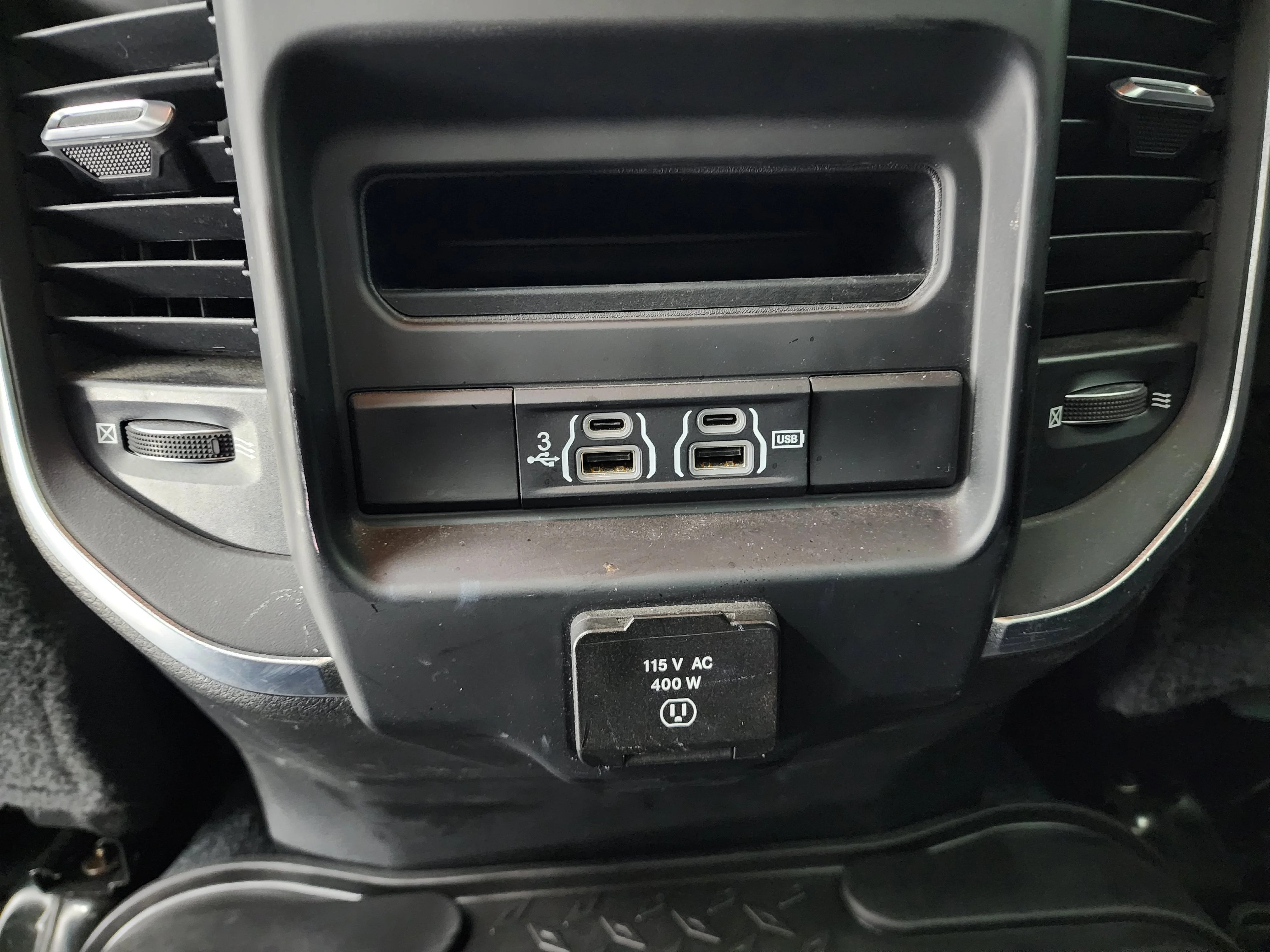 Used 2019 Bright White Clearcoat Ram Big Horn image 41